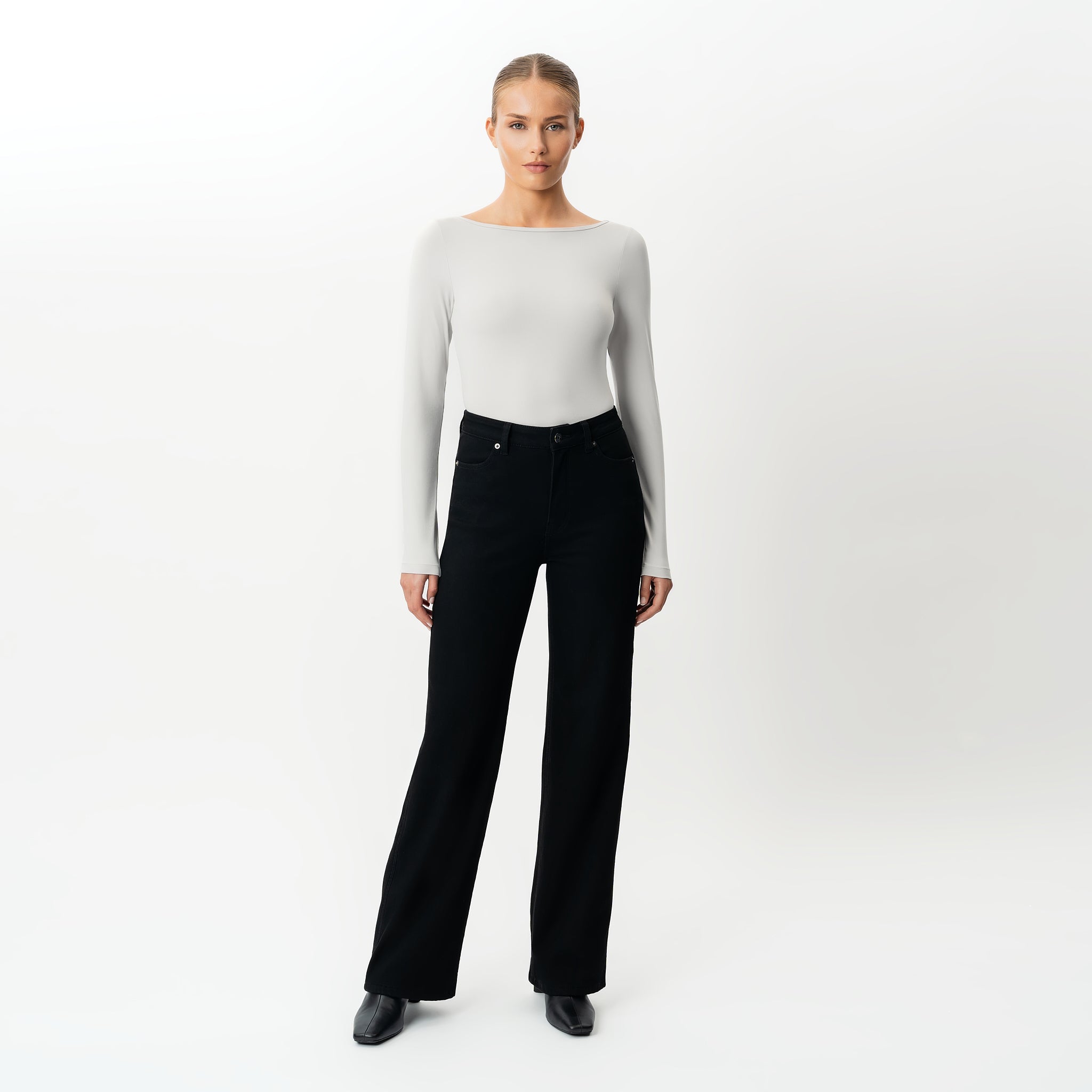 Soft Boatneck Long-sleeve