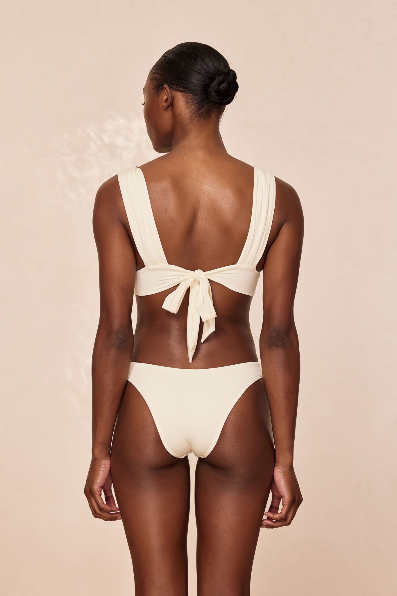 Byron Bottom - Ivory