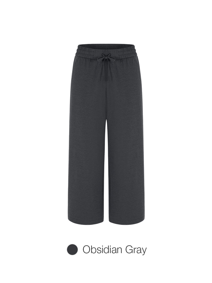 airyfit Wide Cropped Pants