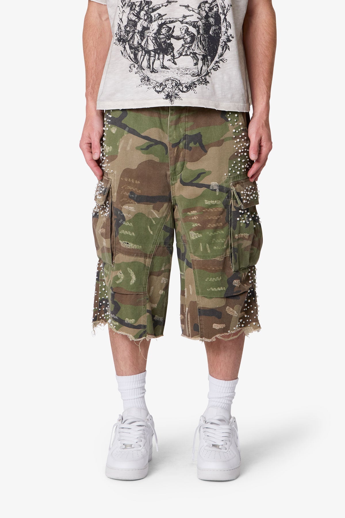 Pearled Cargo Shorts - Camo